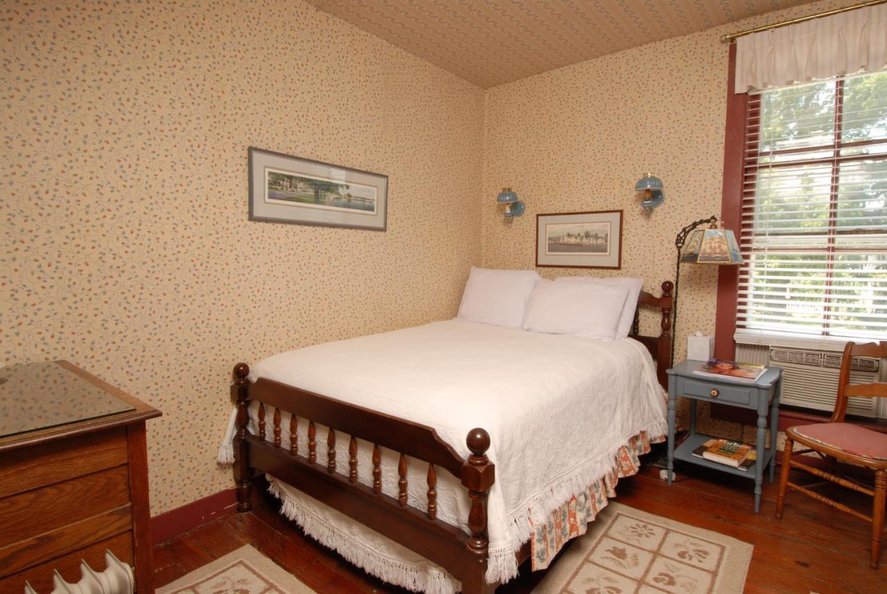 The Robert Morris Inn Oxford Екстер'єр фото