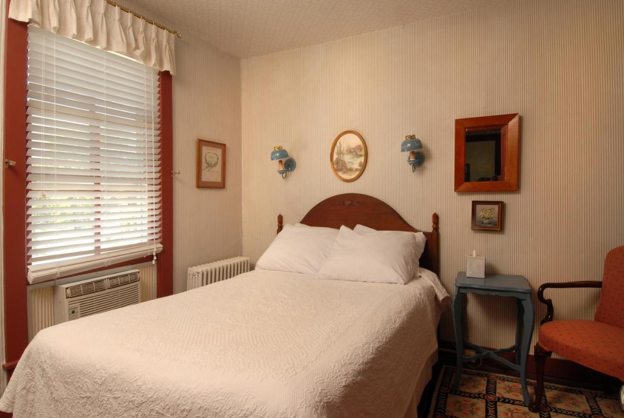 The Robert Morris Inn Oxford Екстер'єр фото